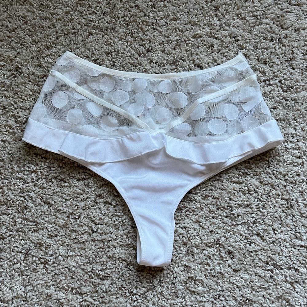 High rise thong